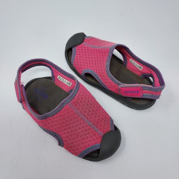 🔴3/$20 Crocs Pink Water Shoes size 11 - Picture 1 of 8